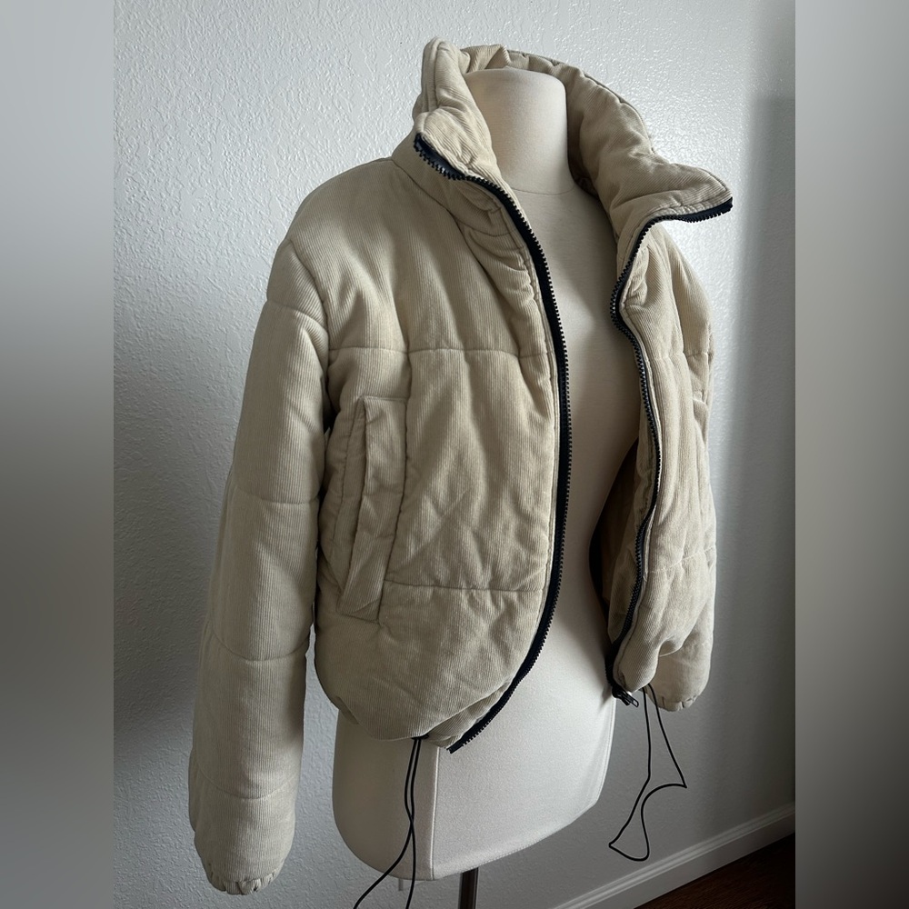 Polly Puffer Jacket - Picture 4 of 9